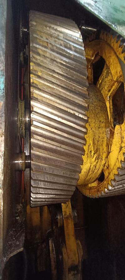 Used 1000 tons Press Knuckle Joint Coining Barnaul KB8340