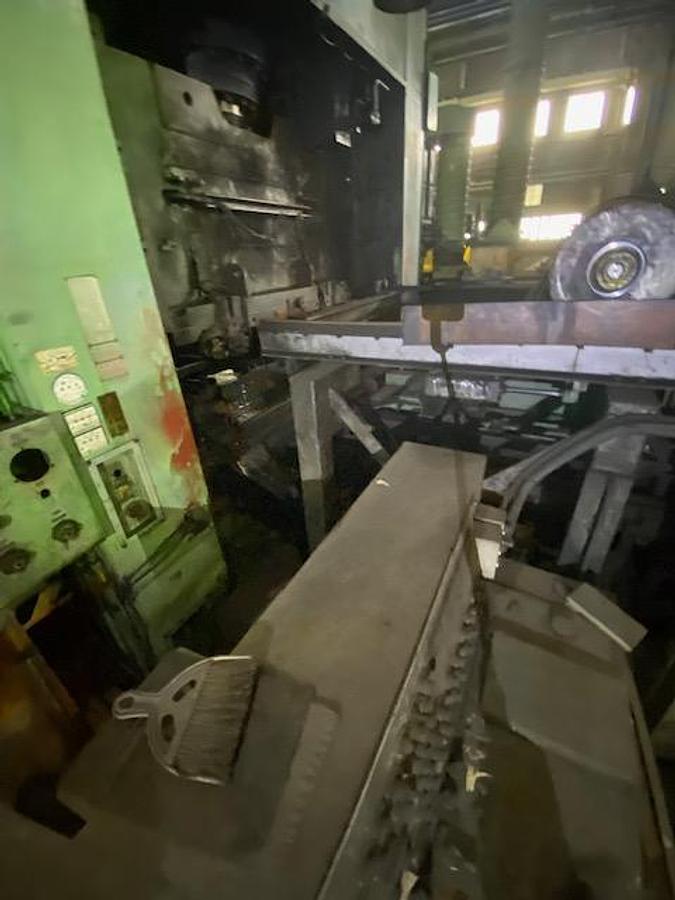 Used 500 tons Press Sheet Stamping Hydraulic Fukui