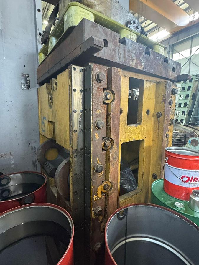Used 1000 tons Press Knuckle Joint Coining Barnaul, Russia KB8240