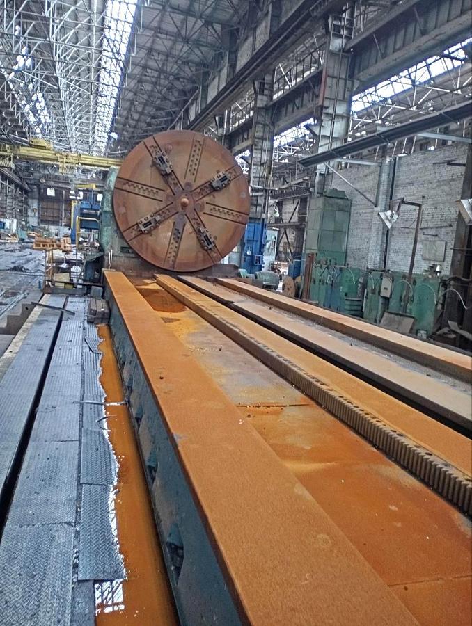 Used Lathe Heavy Duty Russian 1A681