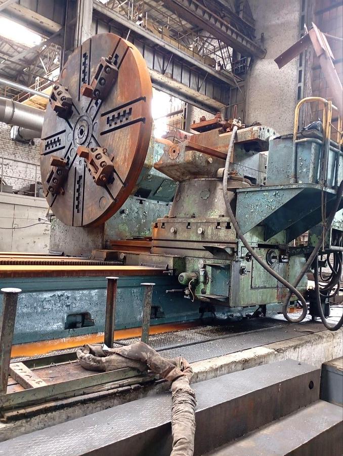Used Lathe Heavy Duty Russian 1A681