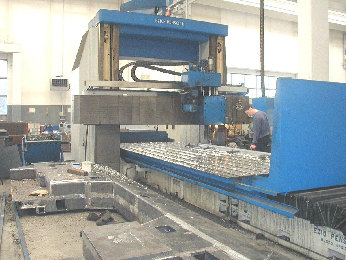 Used Lathe Vertical Turning KCF200