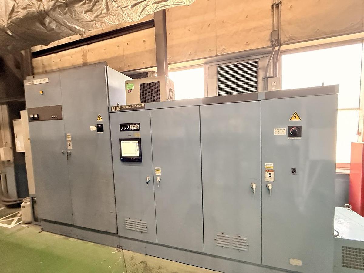 Used 1200 tons Press Cold Forging Aida CFT-1200