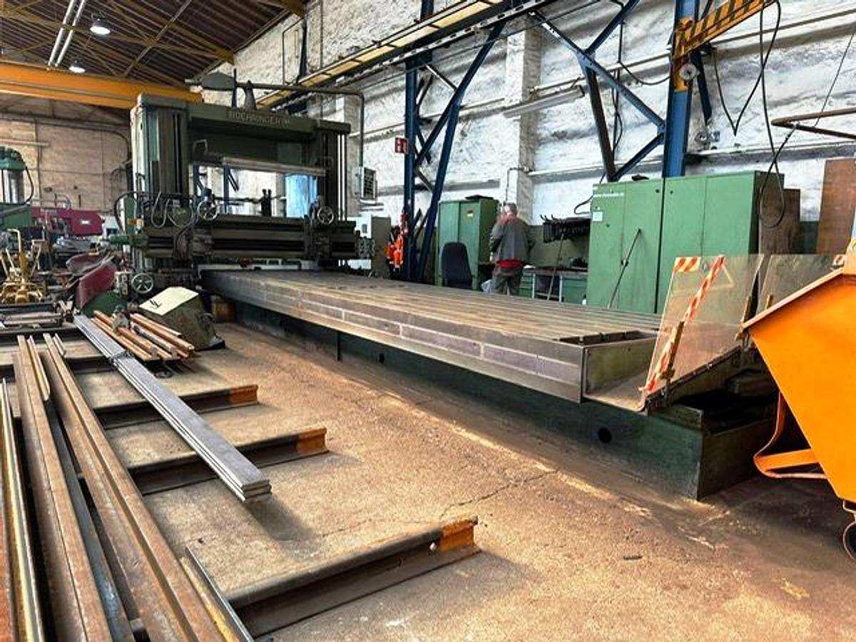 Used Plano Miller Boehringer 8Z 2000