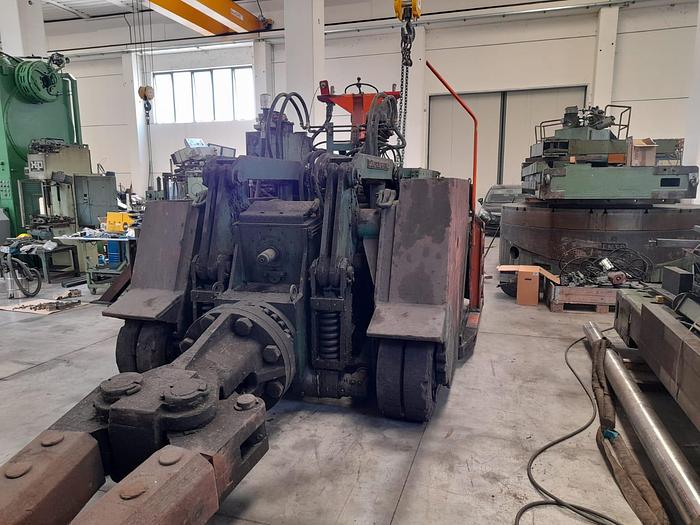 Used 3 tons Manipulator Dango & Dienenthal AMP3000