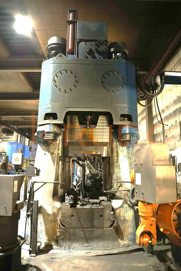 Used 2004 Beche KGH5B