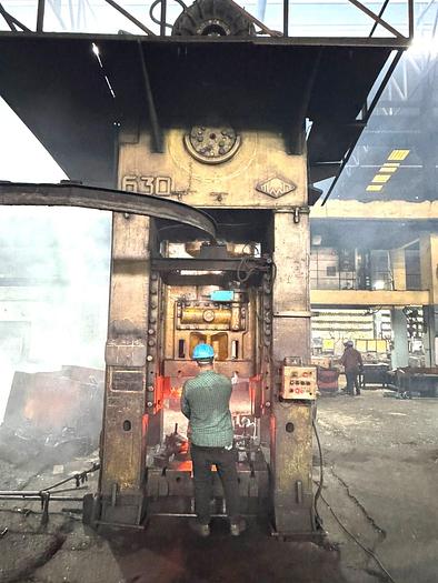 Used 630 tons Press Trimming TMP Voronezh Russia K9538