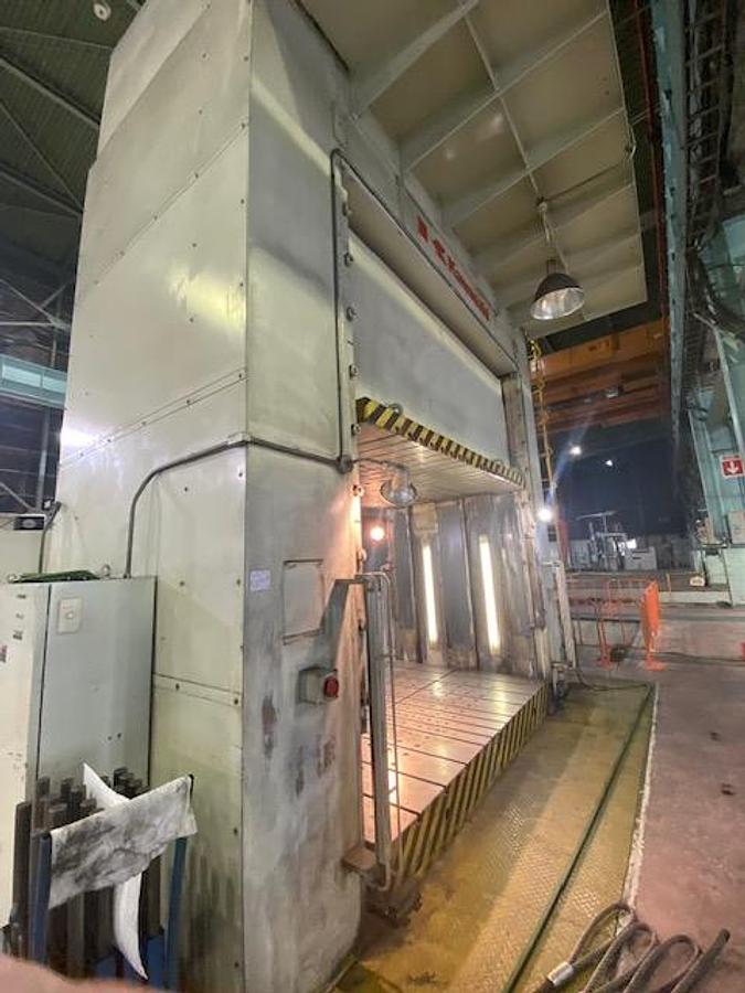 Used 500 tons Press Sheet Stamping Hydraulic Kawasaki