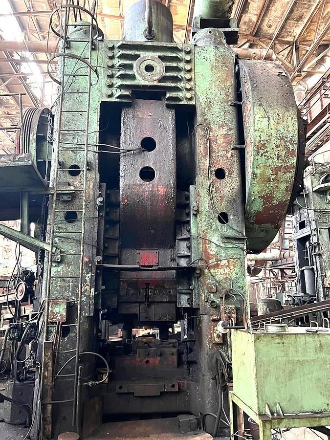 Used 4000 tons Press Hot Forging Smeral LKM4000