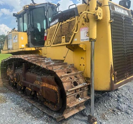 Used PAIR OF 2016 KOMATSU D155 AX-8