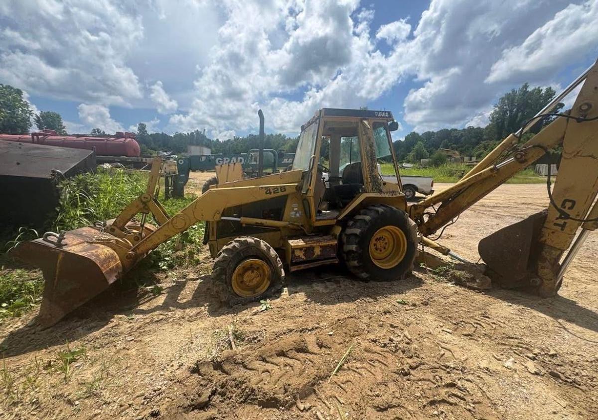 Used CAT 426 BACKHOE