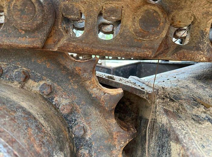 Used LINKBELT LS 2700C II