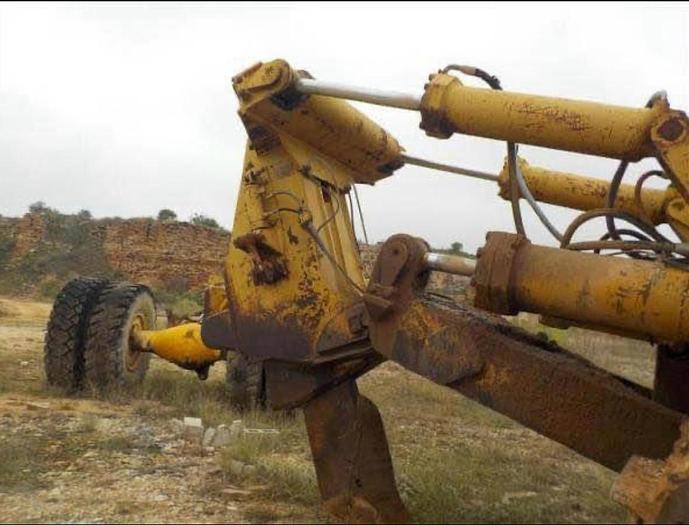 Used 1985 CAT D10 DOZER
