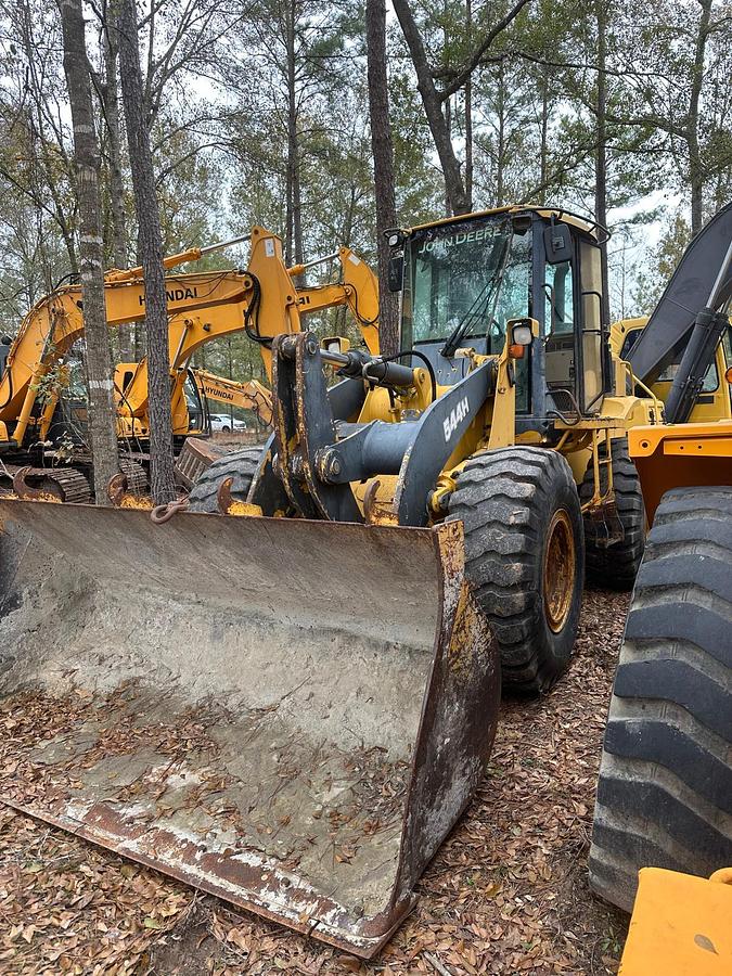 Used 2003 JOHN DEERE 544H WHEEL LOADER