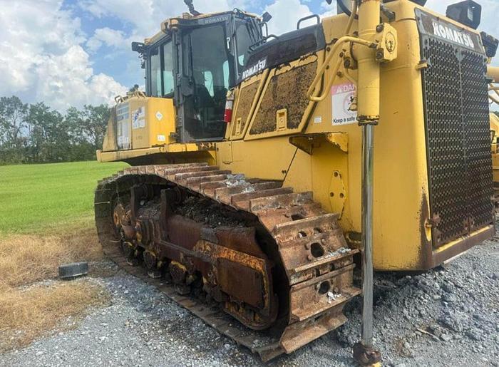 Used PAIR OF 2016 KOMATSU D155 AX-8