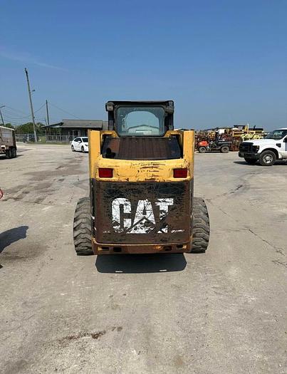 Used 2007 CAT 236B SKID LOADER