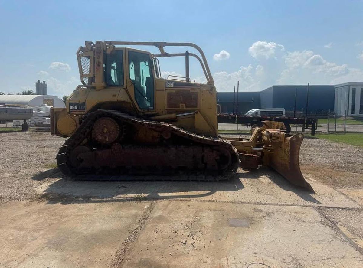 Used 2005 CAT D6N