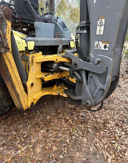 Used 2005 VOLVO BL60 4X4 BACKHOE