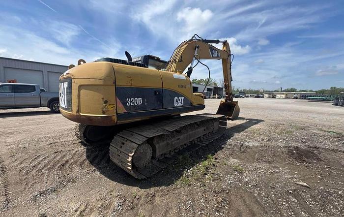 Used 2008 CAT 320D