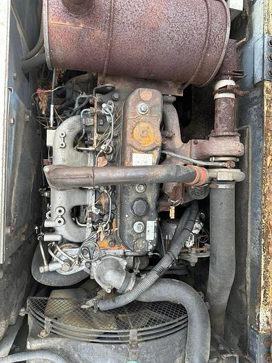 Used LINKBELT LS 2700C II