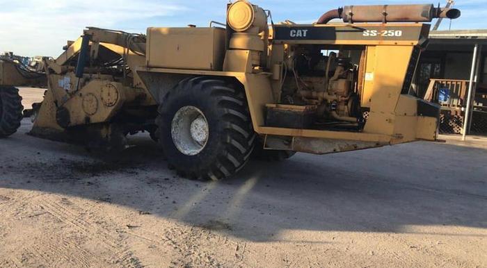 Used 1994 CAT SS 250 SOIL STABILIZER