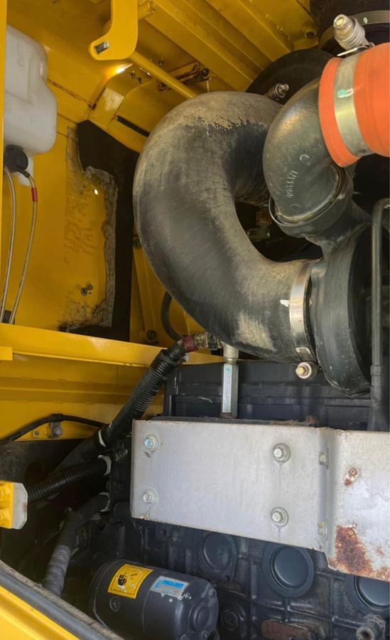 Used 2011 KOMATSU WA250 PZ-6