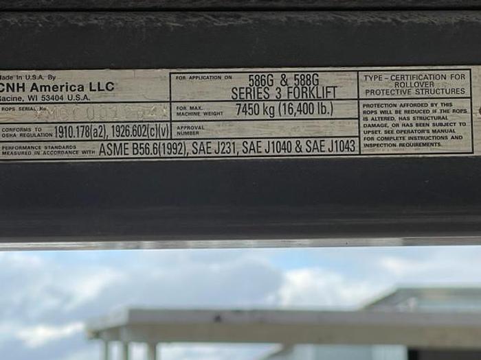 Used 2007 CASE 586G III ROUGH TERRAIN FORKLIFT