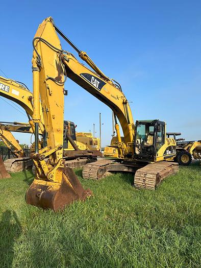 Used 2003 CAT 322C EXCAVATOR