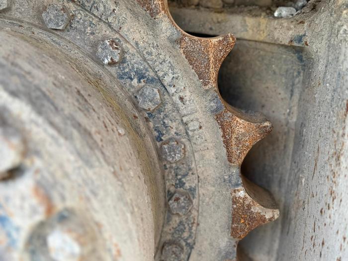 Used 1998 HYUNDAI  LC 210-3