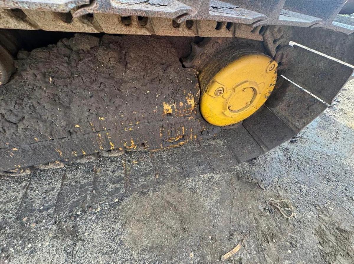 Used CAT D5G LGP WITH WINCH