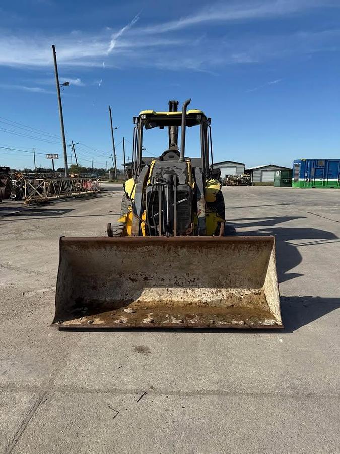 Used 2005 VOLVO BL60 BACKHOE