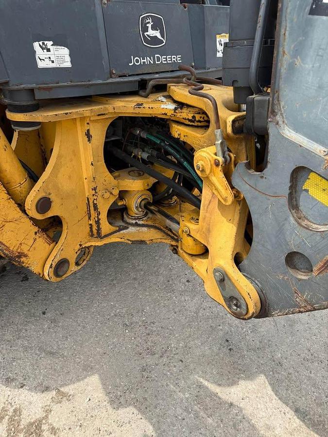 Used 2007 JOHN DEERE 310J BACKHOE