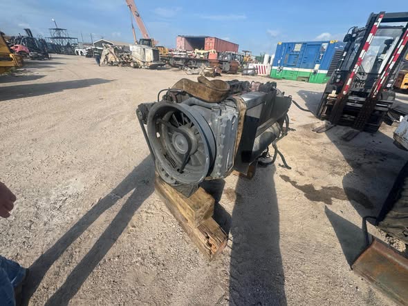 Used 2002 DUETZ DIESEL ENGINE