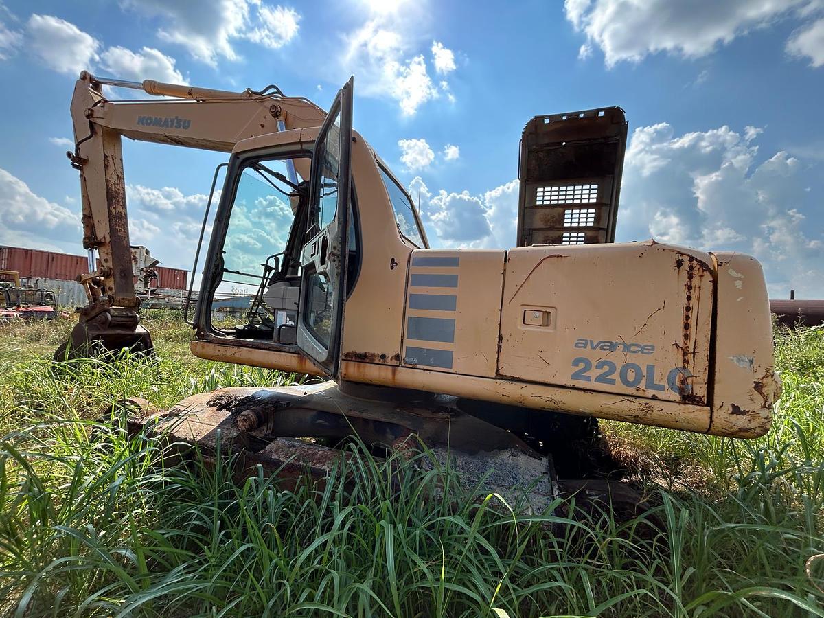 Used KOMATSU PC 220LC-6L