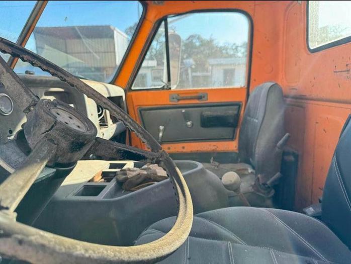 Used 1992 GMC TRUCK WITH END DUMP TRAILER