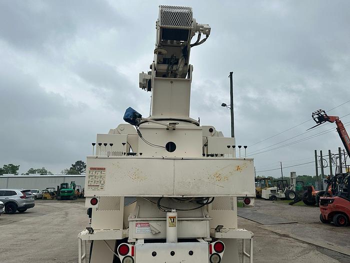 Used 2001 PETERBUILT 357 CRANE TRUCK