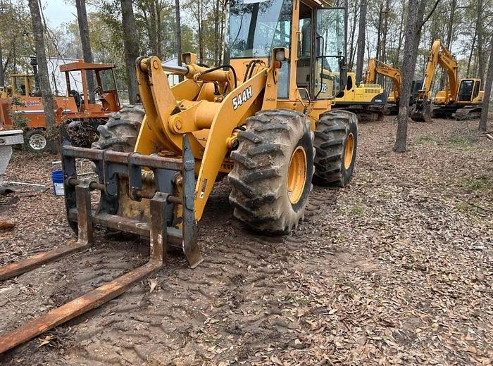 Used JOHN DEERE 544 H