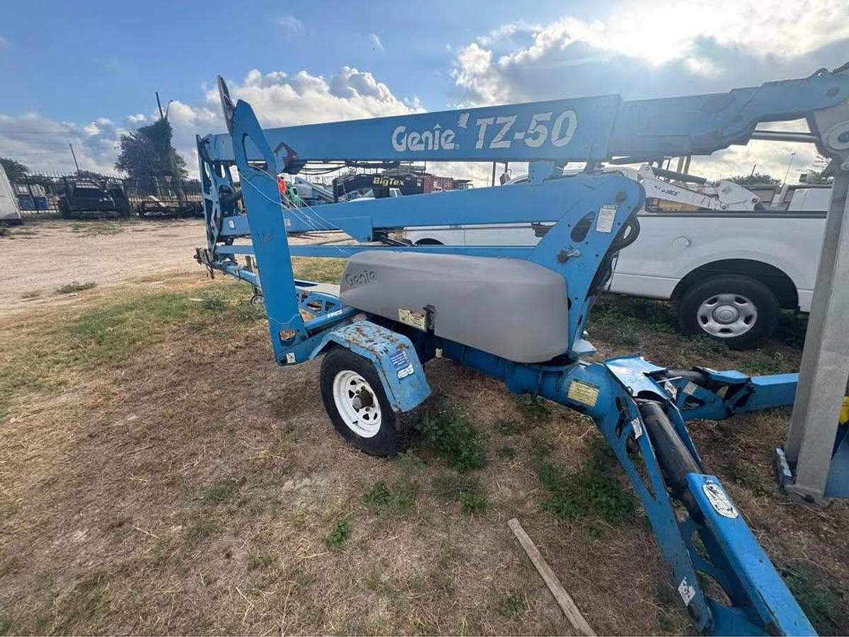 Used GENIE TZ 50 TRL MOUNTED AERIAL LIFT