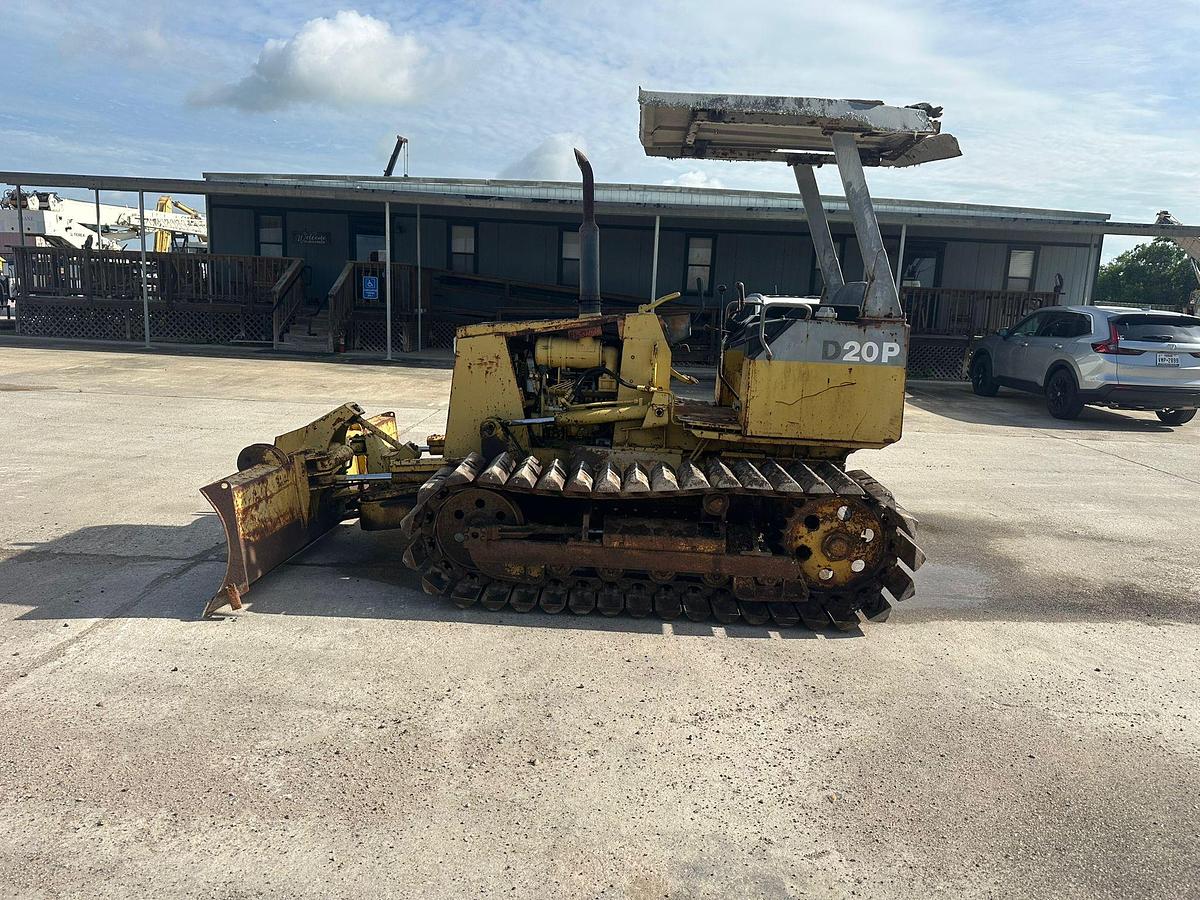 Used 1995 KOMATSU D20-7