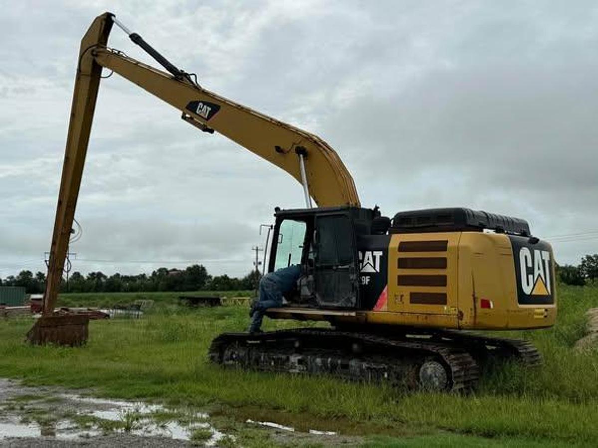 Used 2015 CAT 329FL LONG REACH EXCAVATOR