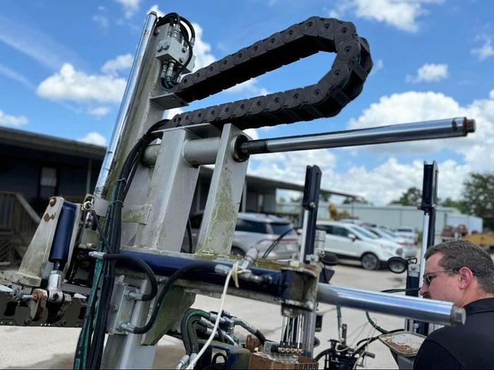 Used 2016 UIVERSAL HDD UNI 22X22 BORING MACHINE
