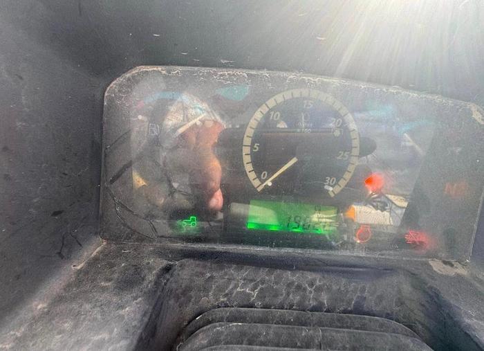 Used 2015 JOHN DEERE 6105 D 