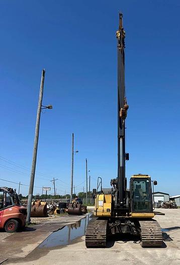 Used 2005 FAVCO FF030 PICK AND CARRY CRANE