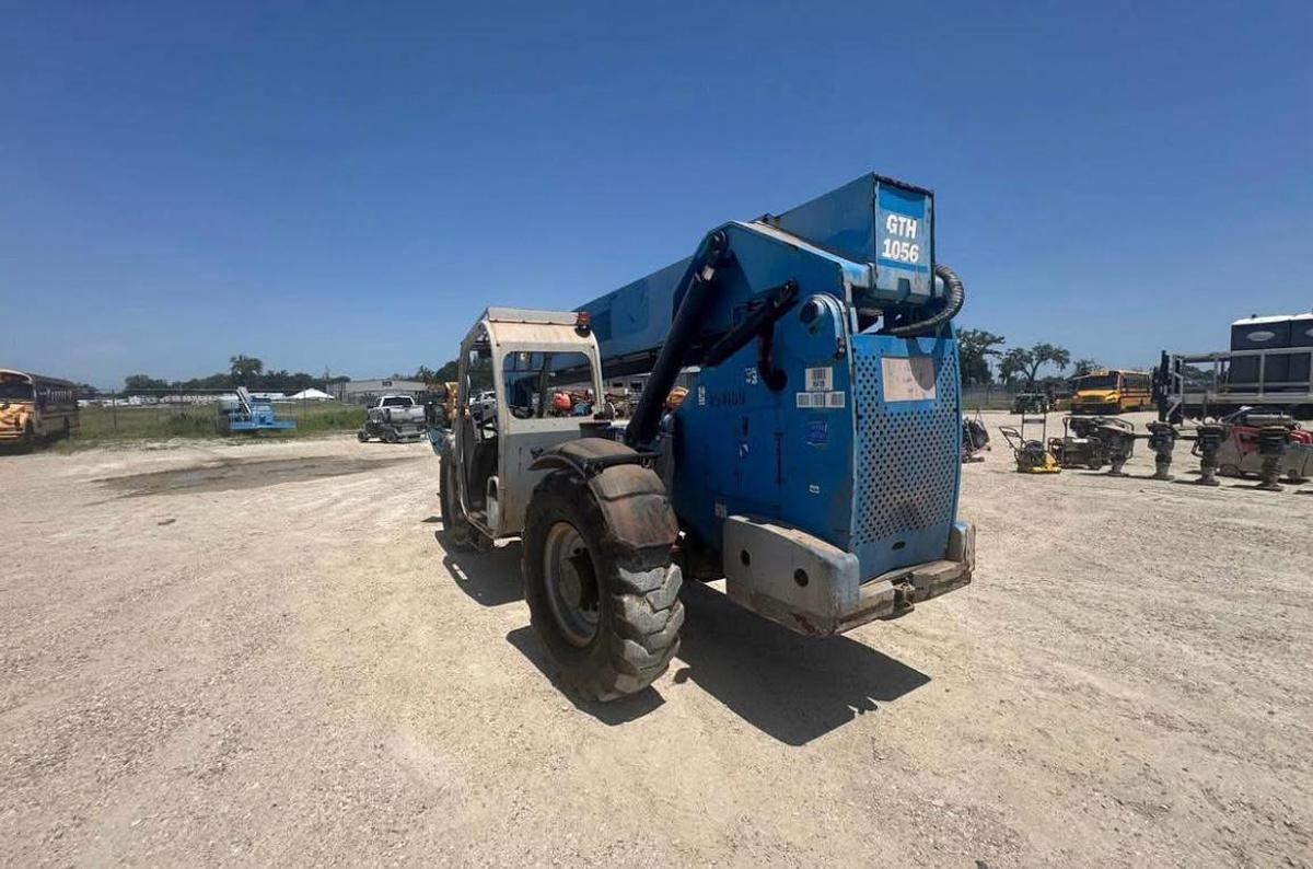 Used GENIE GTH 1056