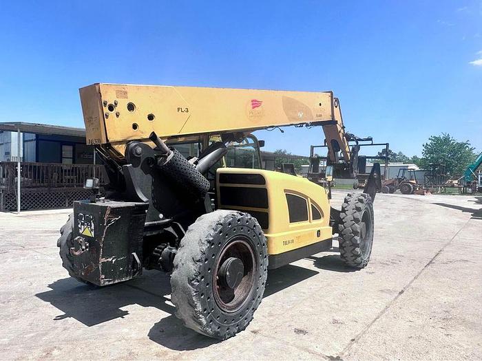 Used 2011 CAT TL943 TELEHANDLER