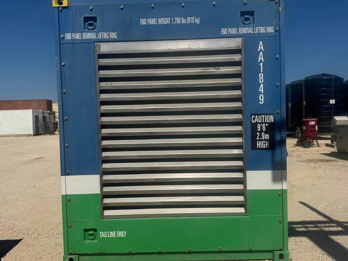 Used BRAND NEW 20' CONTAINERS
