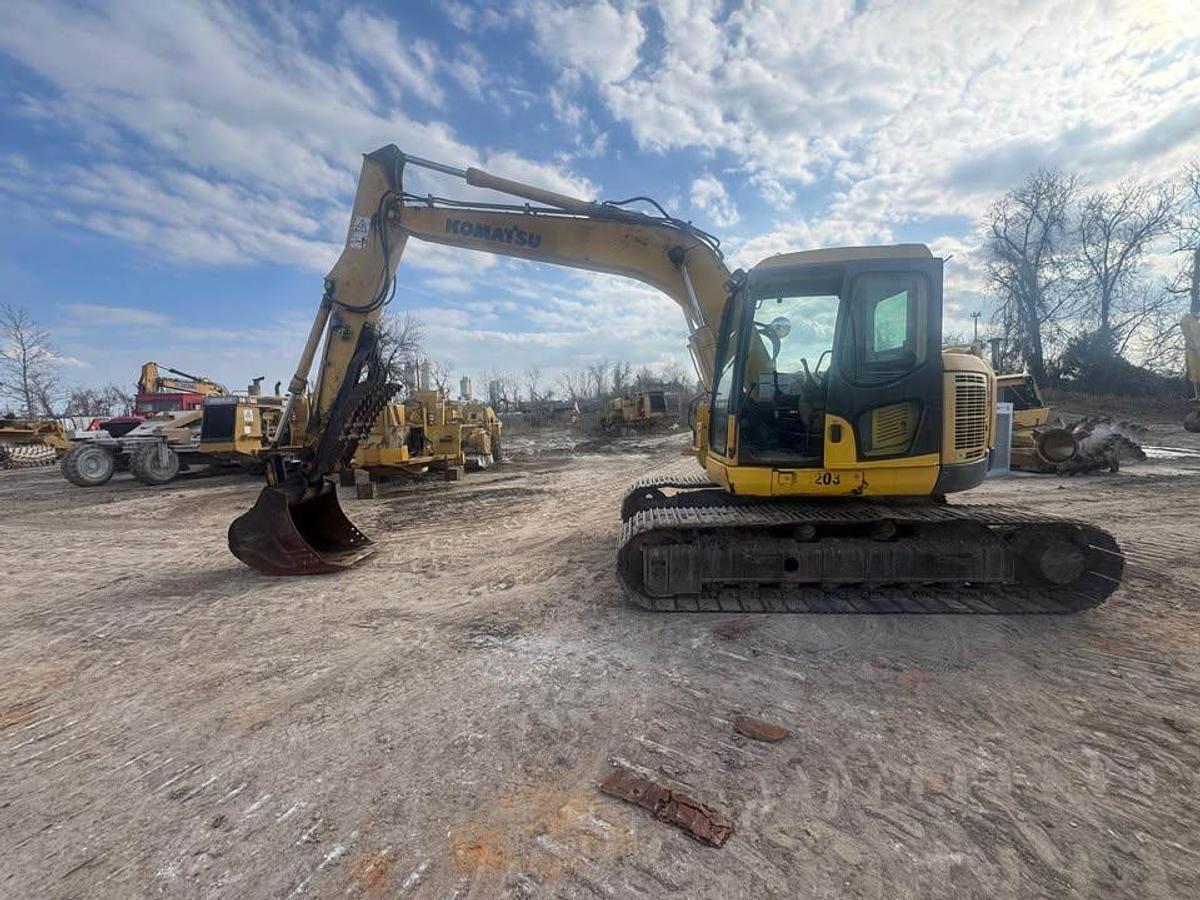 Used 2012 KOMATSU PC138USLC-8