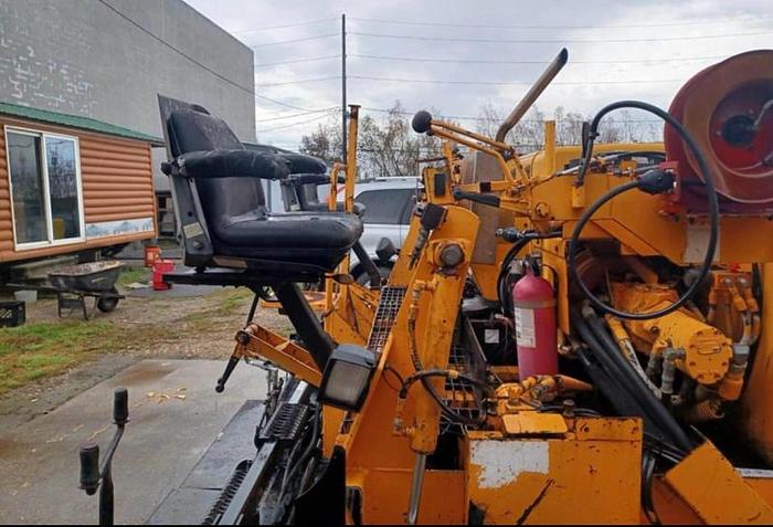 Used LEEBOY L8500T HIGH DECK ASPHALT PAVER