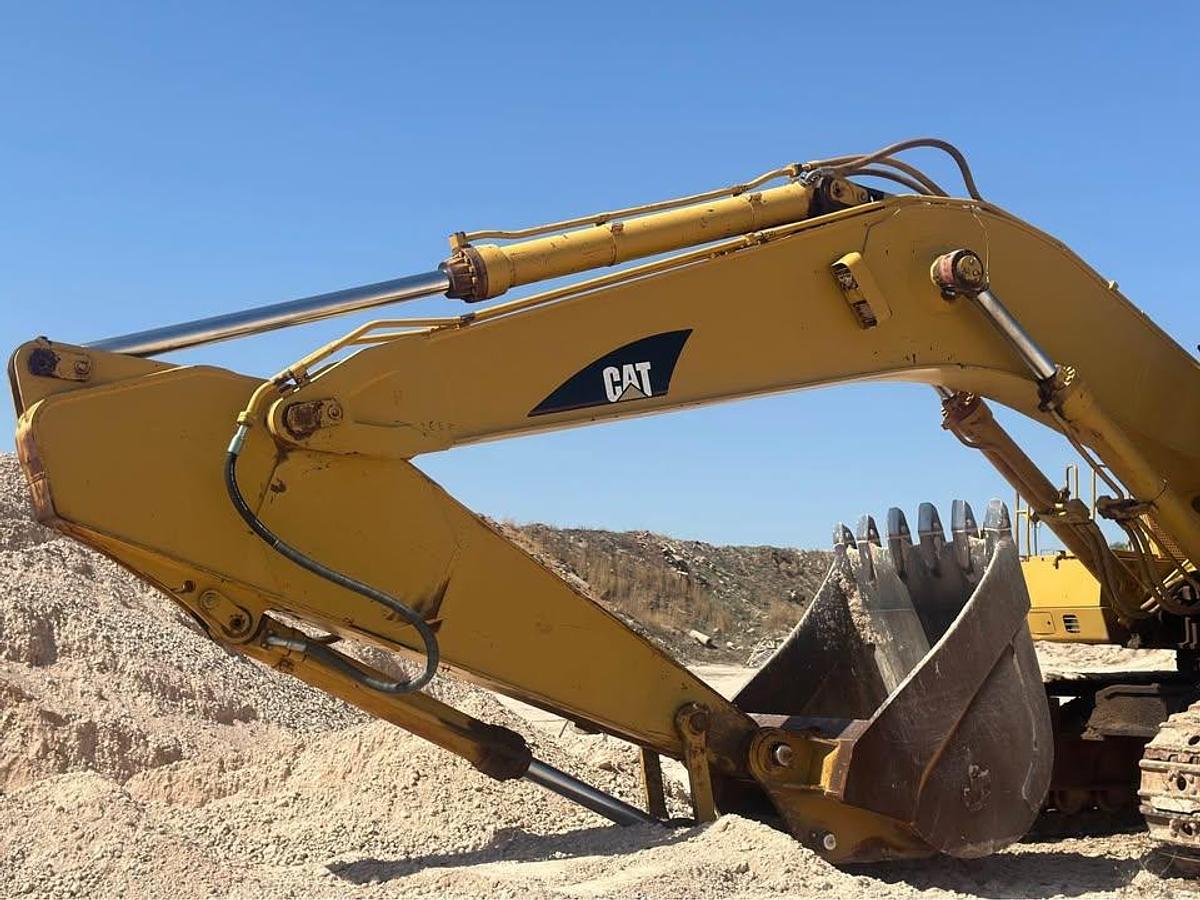 Used 1992 CAT 375 B