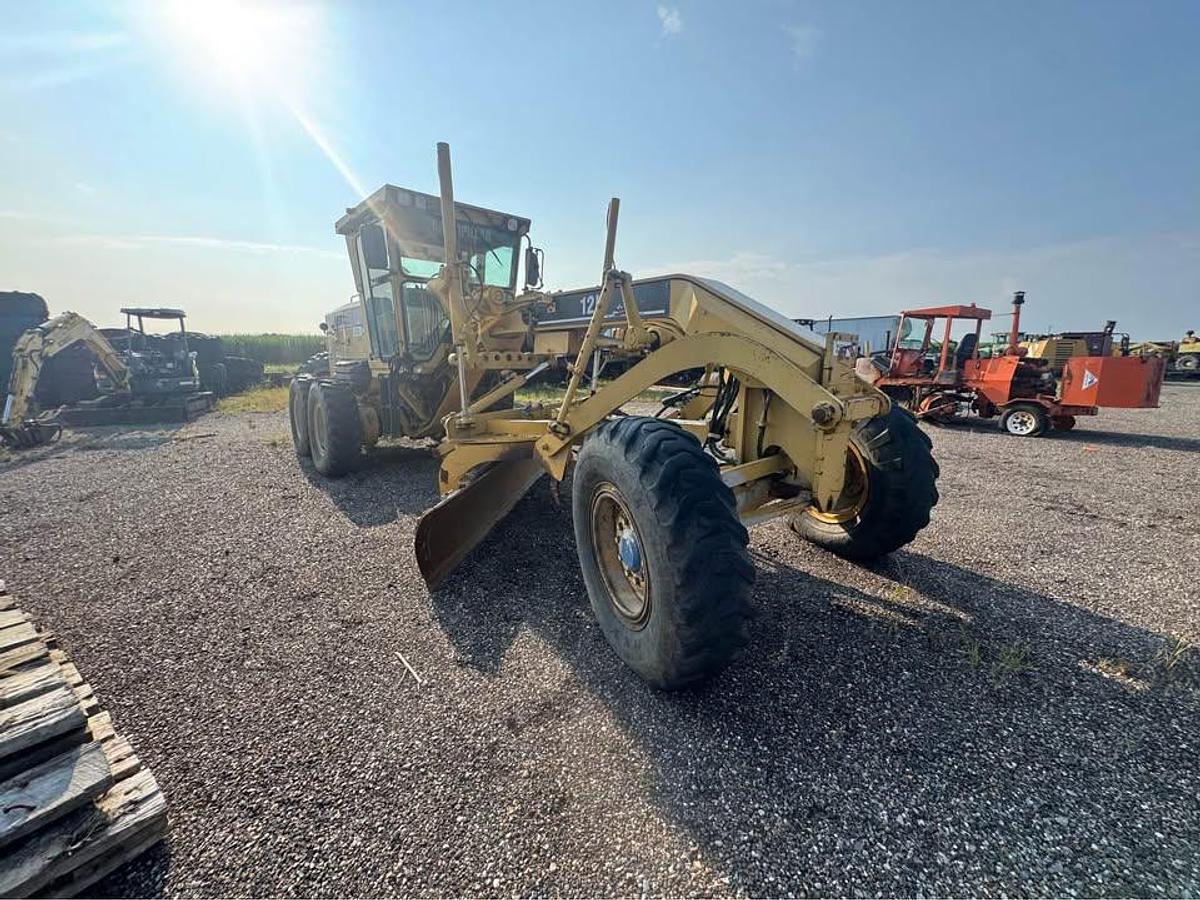 Used 2003 CAT 12H GRADER